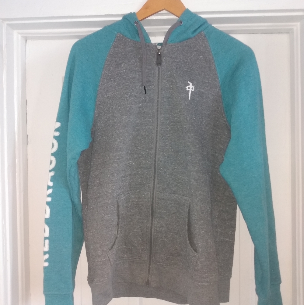 Ladies Hoodie Front Zip